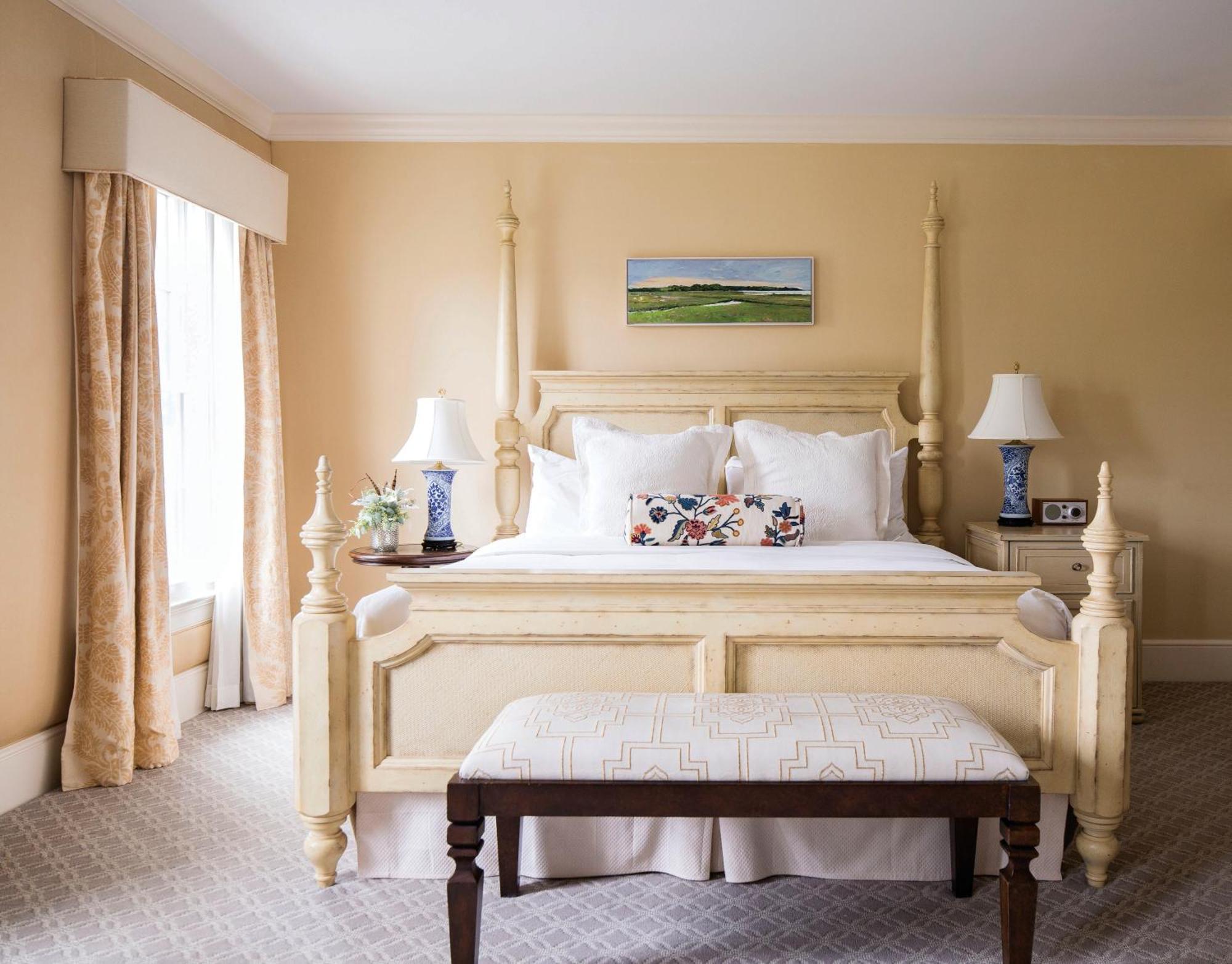 Delamar Hotel 4*