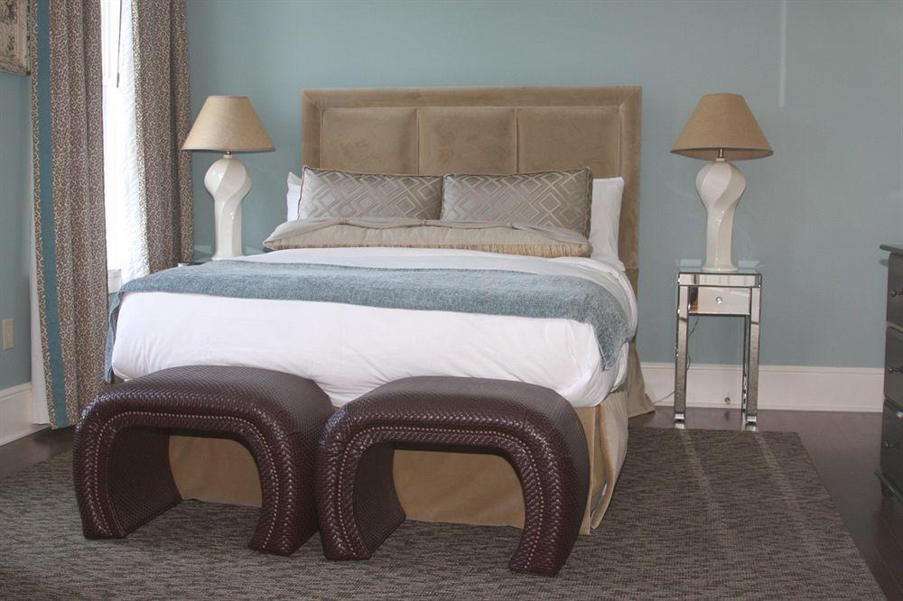 Delamar Hotel 4*