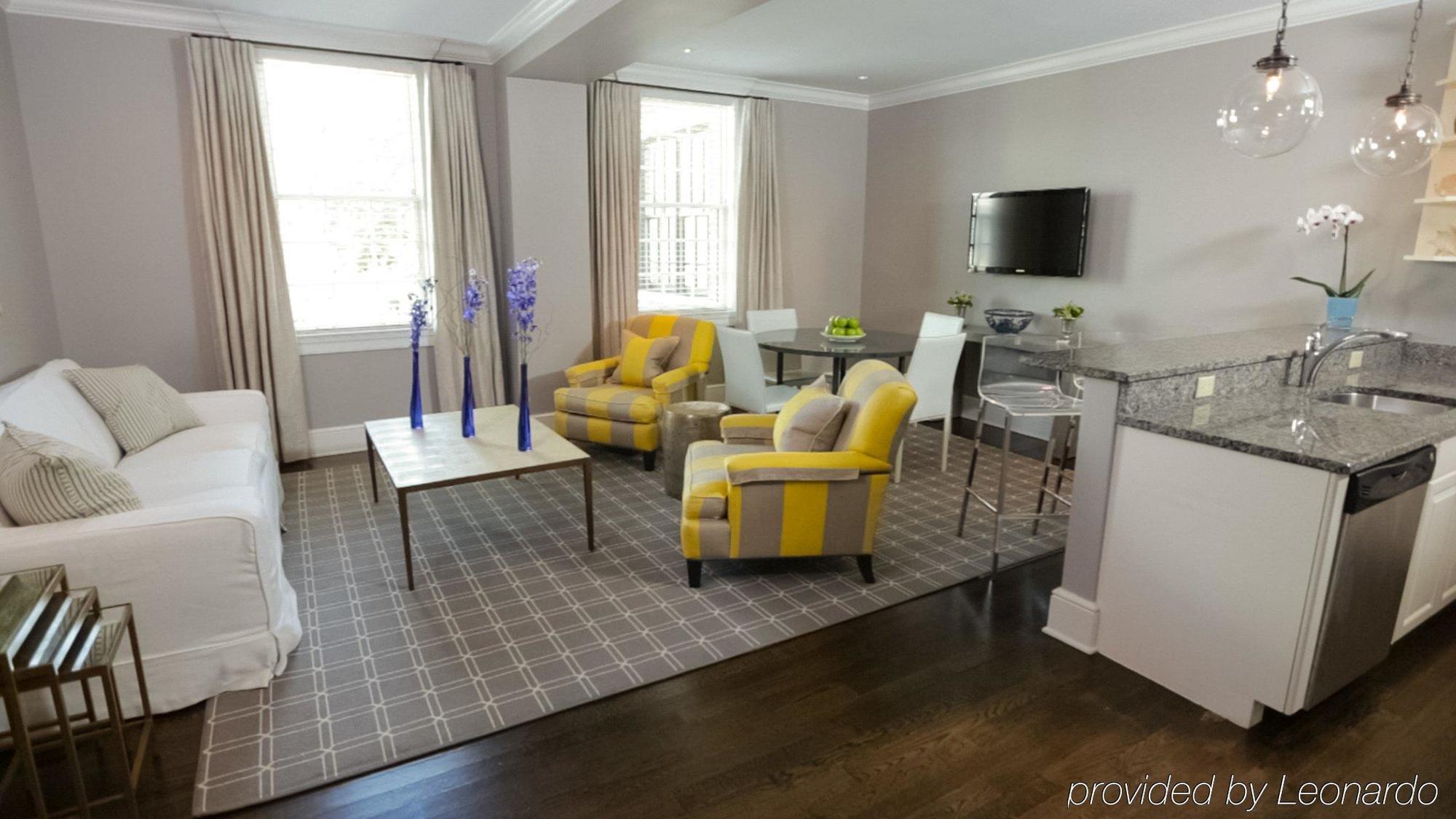 Delamar Hotel 4*